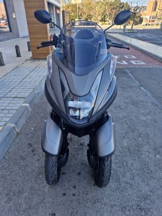 Yamaha Tricity 125cc ABS 2024 - 5700km