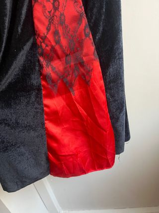 Disfraz Vampira Negro y Rojo Talla Única 8-9 años