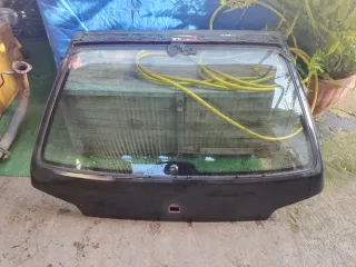 Repuestos Peugeot 106: Capó y Parachoques