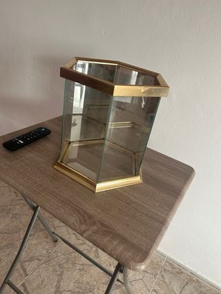 Vitrina Hexagonal Vintage Dorada