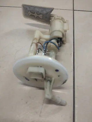 Bomba Gasolina Suzuki Burgman 125 07-15