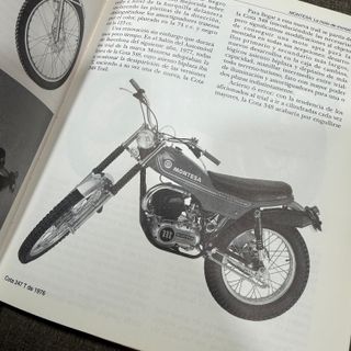 Montesa VIVA. Libro.