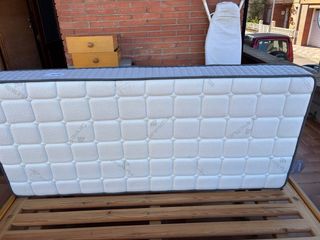 Estructura de madera para cama