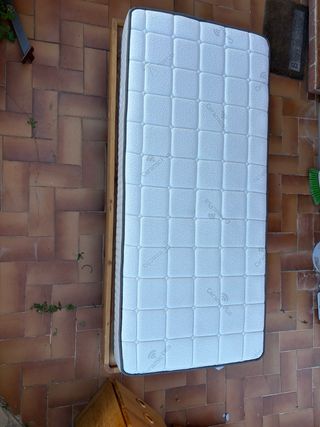 Estructura de madera para cama