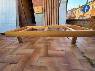 Estructura de madera para cama