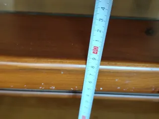 Mesa de centro de madera y cristal