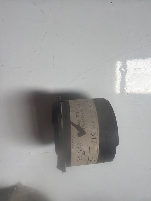 4x SOPORTE GOMA TRASEROS BMW E46 X3 Z4
