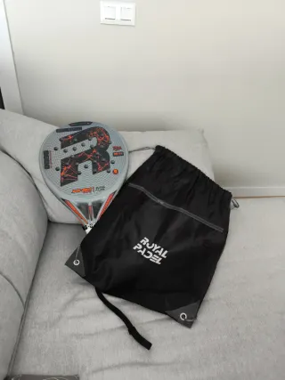 Pala Royal Padel muy buen estado