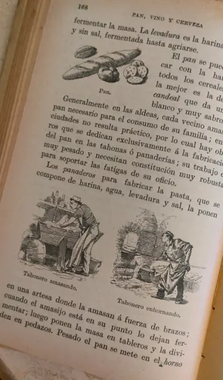 Dos libros antiguos de Ciencias
