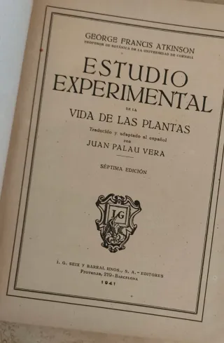 Dos libros antiguos de Ciencias
