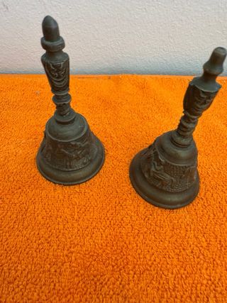 Portacandele e 2 campane in ottone vintage