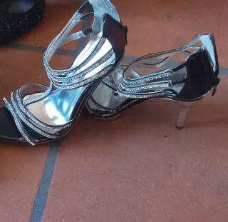 Scarpe con tacco Tulipano nere Tg 38