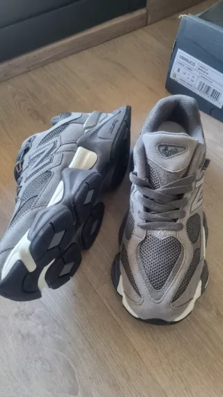 New Balance 9060 Gris/Blanco unisex