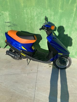 Yamaha Axis Scooter Antigua