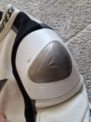 Mono Dainese Laguna Seca Talla 48 Blanco 2 p