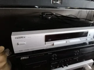 Amplificador JVC Negro