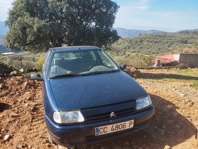 Citroen Saxo 1997 - foto 1