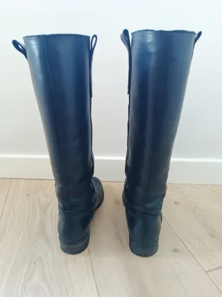 Botas de cuero altas negras