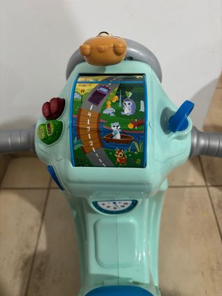 Moto correpasillos VTech luces y sonidos