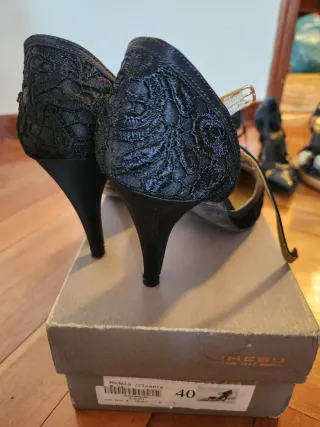 Zapatos de fiesta Jhesu Talla 40