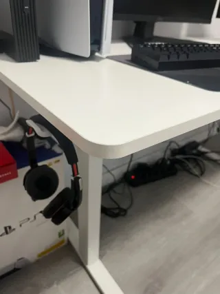 Mesa elevable blanca