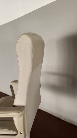 Silla giratoria IKEA MILLBERGET Beige