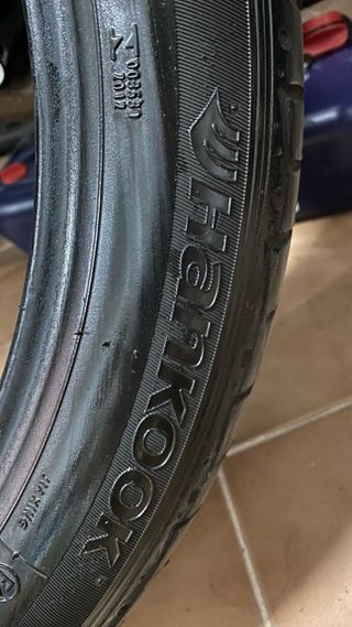 Neumático Hankook