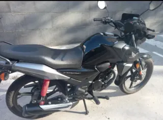 Honda CB 125 F 2021 Negra