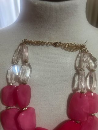 Collar doble fucsia