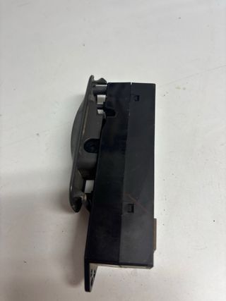 Mitsubishi montero Interruptor Elevalunas(c)