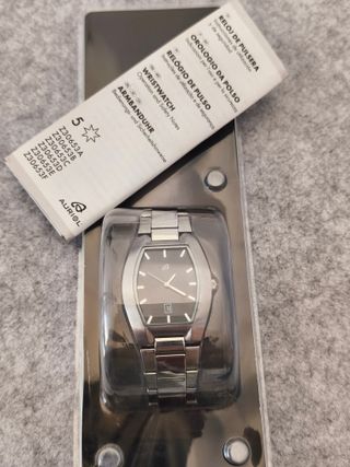 Relógio Aço Moderno - Novo Coleção