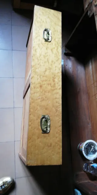 Armario antiguo madera con espejo