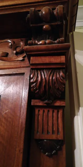 Armario antiguo madera con espejo