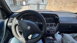 Peugeot 306 del año 1999 67CV