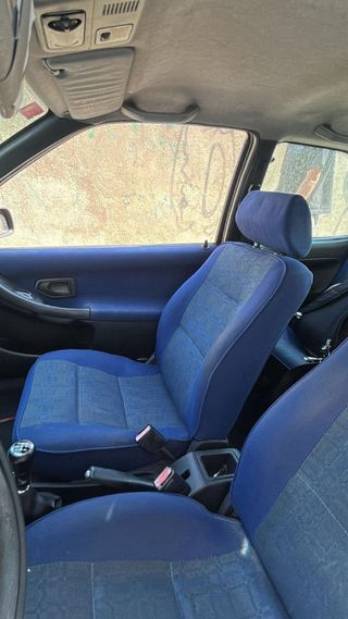 Peugeot 306 del año 1999 67CV