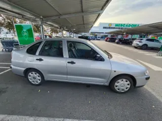 SEAT Cordoba 2000