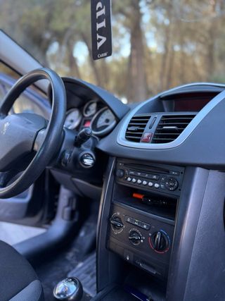 Peugeot 207 2007 1.6 hdi 90 cv 228.000 km