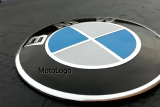 SUPER OFERTA X2 EMBLEMAS NUEVOS BMW DE 70MM