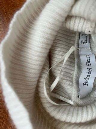 Jersey Pedro del Hierro cuello alto lana beige