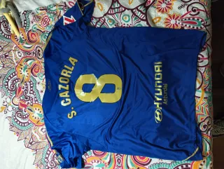 Camiseta Cazorla 8 Azul y Dorada Talla M