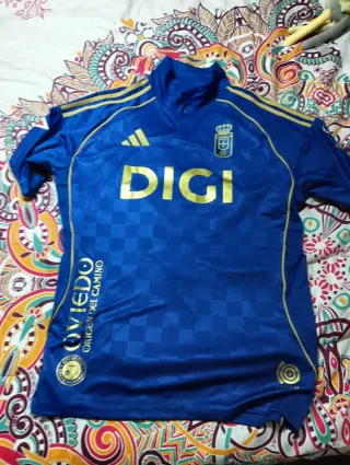 Camiseta Cazorla 8 Azul y Dorada Talla M