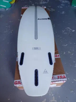 Tabla de surf Alone 5'8 epoxy