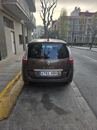 Renault Grand Scenic 2011