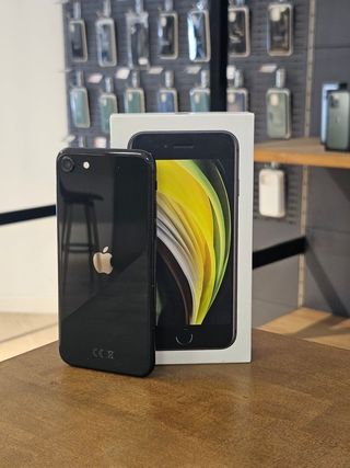 IPHONE SE 2020 128GB NEGRO BATE. 100%