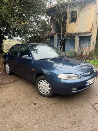 Hyundai Lantra 1998