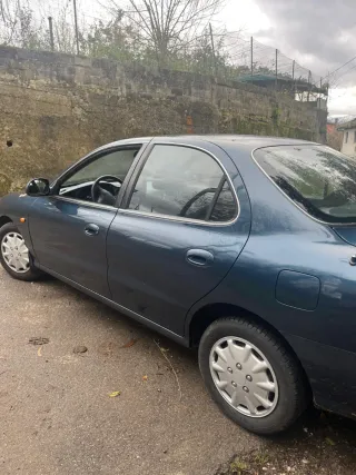 Hyundai Lantra 1998