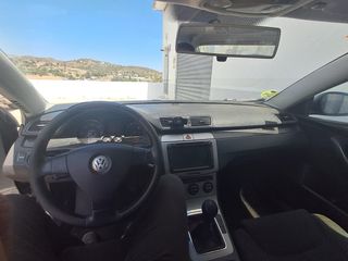 Volkswagen Passat 2006