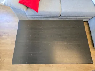 Mesa de centro de madera negra