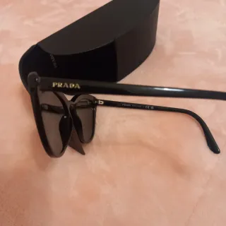 Gafas de Sol Prada Negras + Funda