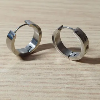 Pendientes plateados con circonitas